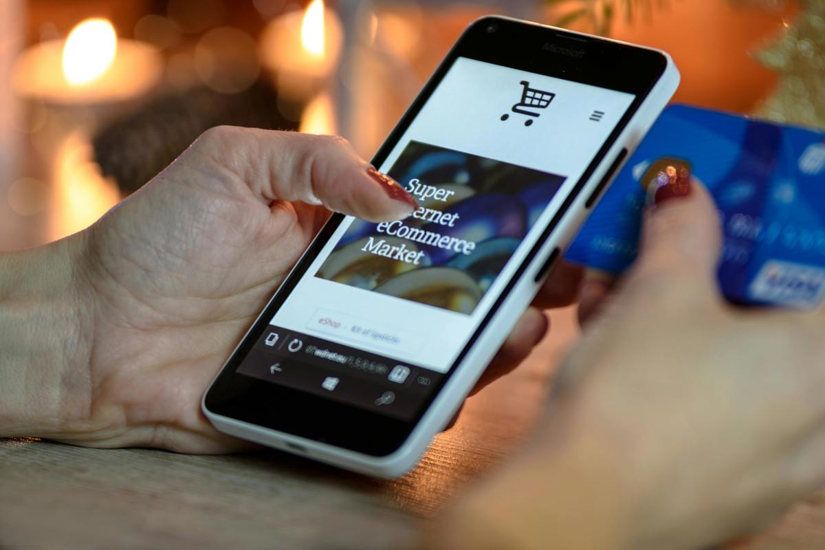 From Custom to Standard: Migrating E-commerce Platforms